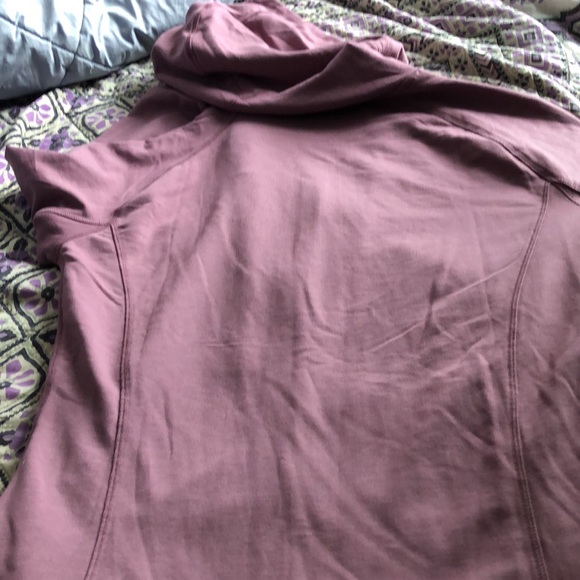 2/$10 Susan G Komen Earth Yoga zip up sweatshirt - Picture 9 of 9